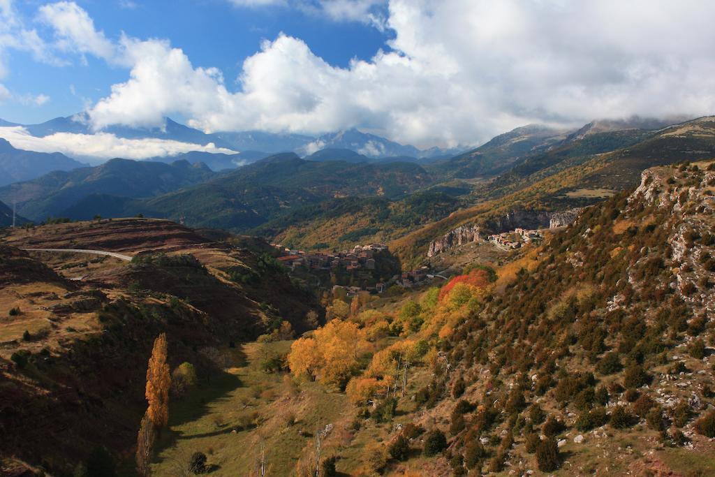 La Closa Castellar De N'Hug Bagian luar foto